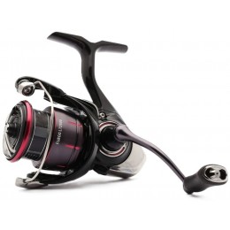 Катушка безынерционная Daiwa 23 Fuego LT2500